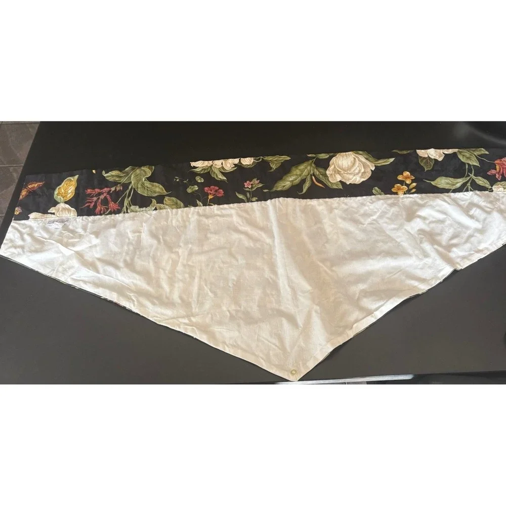 Waverly- 2 Valances, Williamsburg, Botanical Fabric, Lined, Each 51